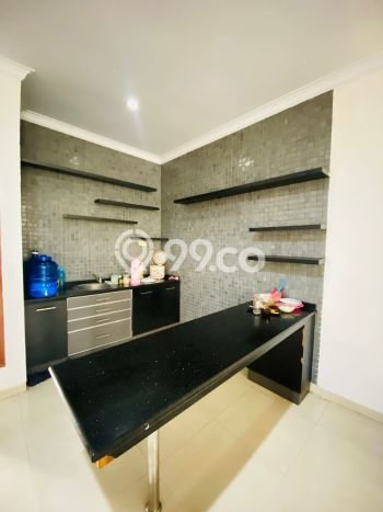 Rumah sewa siap pakai 4 KT di Kebagusan, Jakarta Selatan Rumah sewa siap pakai 4 KT di Kebagusan, Jakarta Selatan