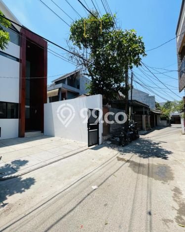 Dijual Cepat Rumah Favorit Siap Huni LB 148m2 di Cipayung, Jakarta Timur Dijual Cepat Rumah Favorit Siap Huni LB 148m2 di Cipayung, Jakarta Timur