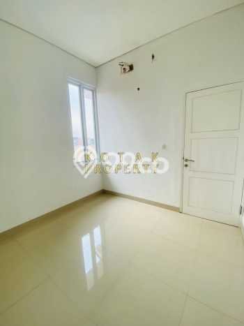 Dijual Rumah 3 Kamar Lokasi Ideal Bagus dan Strategis di Jagakarsa Dijual Rumah 3 Kamar Lokasi Ideal Bagus dan Strategis di Jagakarsa