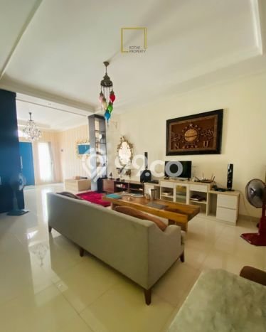 Dijual Rumah Mewah Megah Dengan View Cantik di Pejaten, Jakarta Selatan Dijual Rumah Mewah Megah Dengan View Cantik di Pejaten, Jakarta Selatan