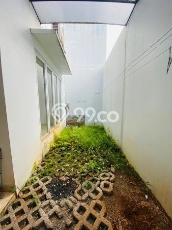 Rumah Bagus Siap Huni Di Jagakarsa Luas 175m2 Lokasi Strategis Rumah Bagus Siap Huni Di Jagakarsa Luas 175m2 Lokasi Strategis