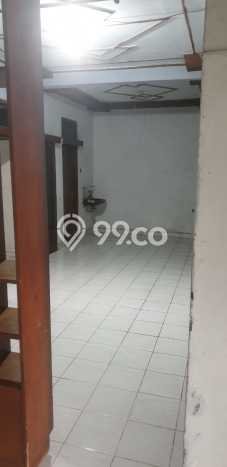 Lokasi strategis! Rumah siap huni dikontrakkan di Dayeuhkolot LB 250m2 Lokasi strategis! Rumah siap huni dikontrakkan di Dayeuhkolot LB 250m2
