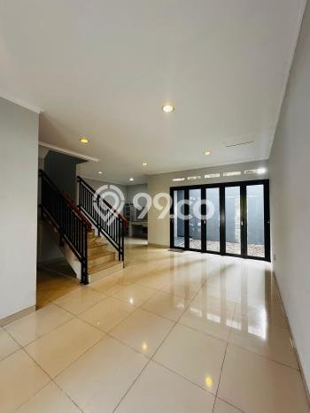 HUNIAN PILIHAN! Rumah di Bojongsoang, LT 121m2m² Bangunan 115m2m² HUNIAN PILIHAN! Rumah di Bojongsoang, LT 121m2m² Bangunan 115m2m²