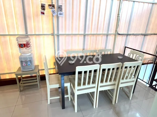 Kost Dijual di Sumurbandung dengan 15 KT dan Luas 230m2 Kost Dijual di Sumurbandung dengan 15 KT dan Luas 230m2