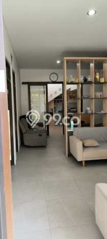 Dijual Hunian Rumah Nyaman 2 KT di Taman Kopo Indah, Bandung Dijual Hunian Rumah Nyaman 2 KT di Taman Kopo Indah, Bandung