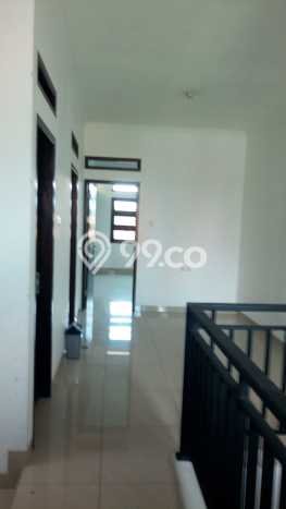 PENAWARAN EKSKLUSIF! Rumah kawasan , 4 KT, Lingkungan Elite, Luas 130m2m² LB 200m2m² PENAWARAN EKSKLUSIF! Rumah kawasan , 4 KT, Lingkungan Elite, Luas 130m2m² LB 200m2m²