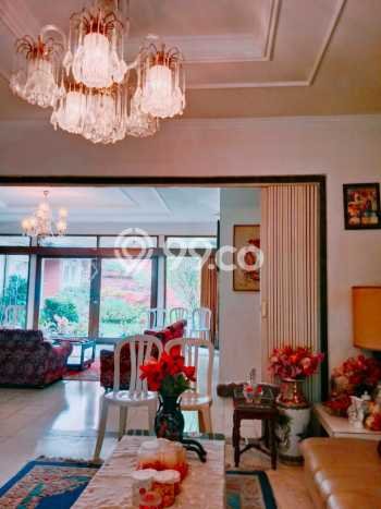 For Sale! Luxury House LT 455m2 Desain Modern di Turangga For Sale! Luxury House LT 455m2 Desain Modern di Turangga