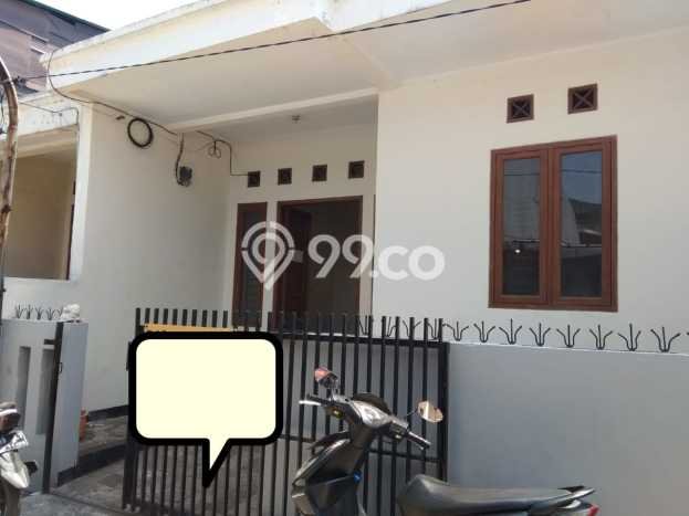 Disewakan! Rumah 5 Kamar Tidur &
2 Kamar Mandi di Sarijadi, Bandung Disewakan! Rumah 5 Kamar Tidur &
2 Kamar Mandi di Sarijadi, Bandung