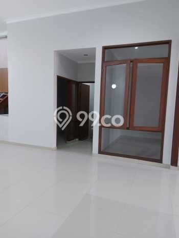 Investasi Menjanjikan 4 Kamar Tidur Lokasi Strategis di Jantung Kota Bojongsoang, Bandung Investasi Menjanjikan 4 Kamar Tidur Lokasi Strategis di Jantung Kota Bojongsoang, Bandung
