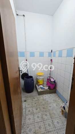 For Rent Ruko Area Komersial di , Luas 180m2m², Siap Usaha For Rent Ruko Area Komersial di , Luas 180m2m², Siap Usaha