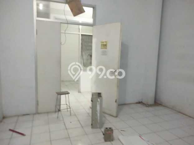 Ruko untuk disewa di Kiaracondong punya LT 227m2 & LB 400m2 harga sewa kompetitif Ruko untuk disewa di Kiaracondong punya LT 227m2 & LB 400m2 harga sewa kompetitif