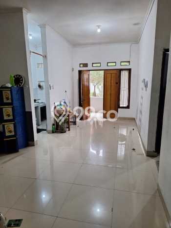 Rumah Luas Asri 4 KT Siap Huni di Buah Batu Bandung Rumah Luas Asri 4 KT Siap Huni di Buah Batu Bandung
