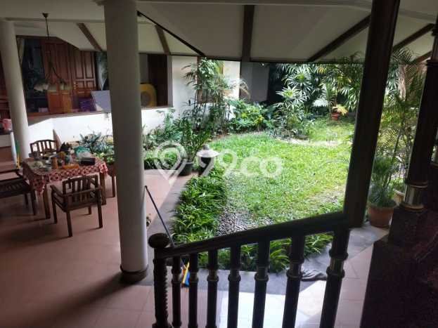 Rumah Mewah LB 470m2 Siap Pakai Desain Elegan di Sayap Dago, Bandung Rumah Mewah LB 470m2 Siap Pakai Desain Elegan di Sayap Dago, Bandung