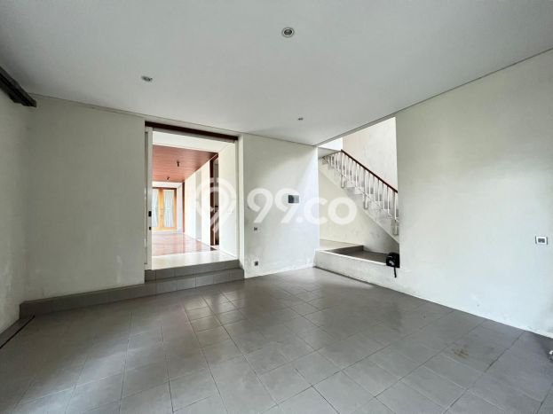 PENAWARAN TERBATAS! Rumah Berkualitas di , LT 630m2m² LB 349m2m² PENAWARAN TERBATAS! Rumah Berkualitas di , LT 630m2m² LB 349m2m²