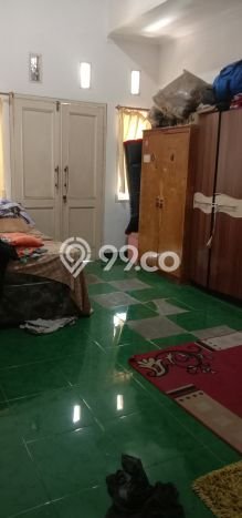 JUAL CEPAT! Rumah Siap Huni Area Strategis , Luas 120m2m² LB 180m2m² JUAL CEPAT! Rumah Siap Huni Area Strategis , Luas 120m2m² LB 180m2m²