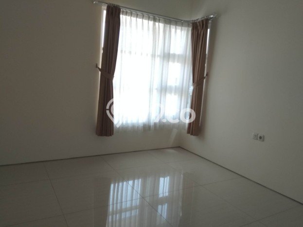 Dijual Rumah Minimalis Bagus Punya 3 KT di Batununggal Bandung SHM Dijual Rumah Minimalis Bagus Punya 3 KT di Batununggal Bandung SHM