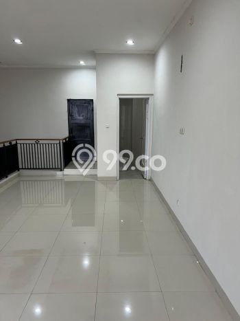 LOKASI STRATEGIS! Ruko For Rent Kawasan Taman Kopo Indah, Luas 143m², Lokasi Niaga LOKASI STRATEGIS! Ruko For Rent Kawasan Taman Kopo Indah, Luas 143m², Lokasi Niaga
