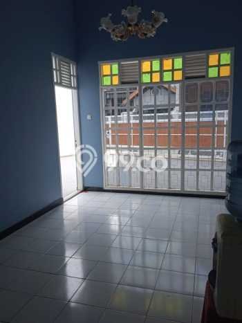 Rumah Disewakan Bandung LT 400m2 LB 500m2 Area Cikutra Rumah Disewakan Bandung LT 400m2 LB 500m2 Area Cikutra