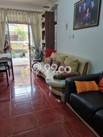 Rumah Modern 4 KT LT 161m2 di Gunung Batu Rumah Modern 4 KT LT 161m2 di Gunung Batu