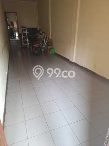 RARE UNIT! Rumah di , 4 KT, Pemandangan Kota, Luas 252m2m² LB 210m2m² RARE UNIT! Rumah di , 4 KT, Pemandangan Kota, Luas 252m2m² LB 210m2m²