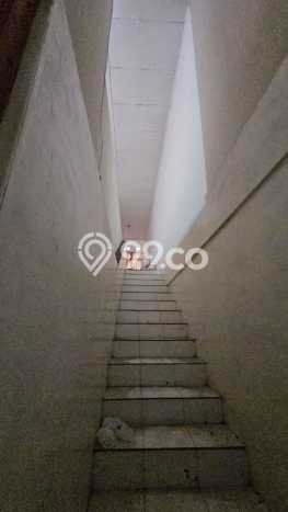 For Rent Ruko Area Komersial di , Luas 180m2m², Siap Usaha For Rent Ruko Area Komersial di , Luas 180m2m², Siap Usaha