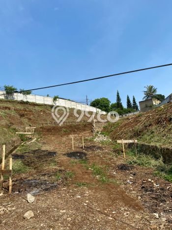 Lahan Dijual Lokasi Strategis di Bandung dengan Luas 4060m2 Lahan Dijual Lokasi Strategis di Bandung dengan Luas 4060m2