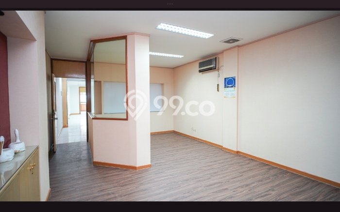 Ruko Dijual di Jakarta Pusat LT 76m2 & LB 278m2 Lokasi Terbaik! Ruko Dijual di Jakarta Pusat LT 76m2 & LB 278m2 Lokasi Terbaik!