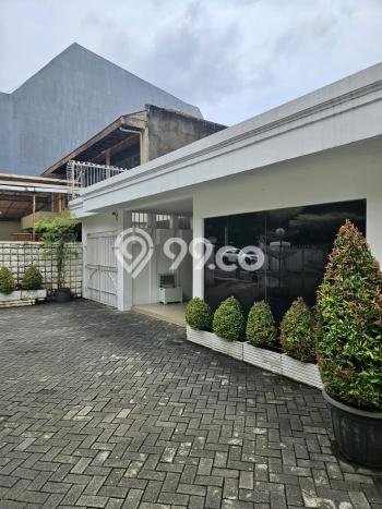 Dijual Rumah Premium dengan Fasilitas Sekitar Komplit di Menteng, Jakarta Pusat Dijual Rumah Premium dengan Fasilitas Sekitar Komplit di Menteng, Jakarta Pusat