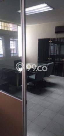 Ruko Dijual di Jakarta Barat LT 566m2 & LB 972m2 Lokasi Terbaik! Ruko Dijual di Jakarta Barat LT 566m2 & LB 972m2 Lokasi Terbaik!