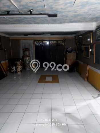 Rumah Mewah LT 150m² Akses Strategis di Cempaka Putih, Jakarta Pusat Rumah Mewah LT 150m² Akses Strategis di Cempaka Putih, Jakarta Pusat