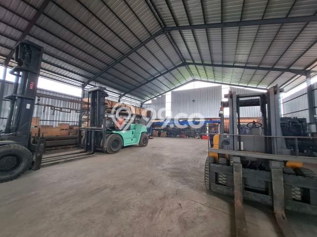 Gudang Disewa di Curug, Tangerang, LT 7400m2 / LB 1350m2 Gudang Disewa di Curug, Tangerang, LT 7400m2 / LB 1350m2