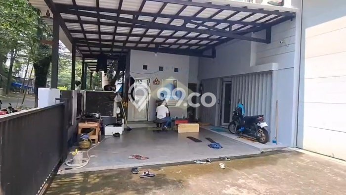 Unit Gudang Dijual di Setu Tangerang Selatan 450m2 Unit Gudang Dijual di Setu Tangerang Selatan 450m2