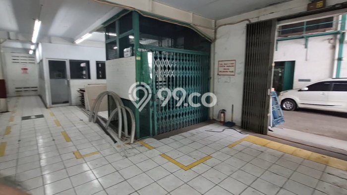 Unit Pabrik disewakan di Karawaci Tangerang dengan LT 9660m2 / LB 3456m2 Unit Pabrik disewakan di Karawaci Tangerang dengan LT 9660m2 / LB 3456m2
