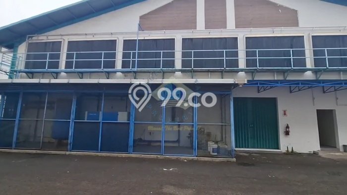 Pabrik Komersial Disewakan di Karawaci Tangerang Luas 8289m2 Pabrik Komersial Disewakan di Karawaci Tangerang Luas 8289m2