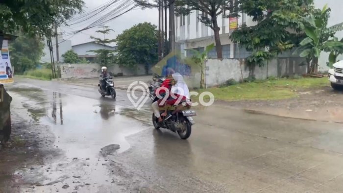 Tanah Komersial Dijual di Curug Tangerang 1093m2 Tanah Komersial Dijual di Curug Tangerang 1093m2