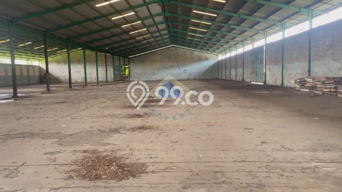 FOR SALE! Pabrik di Curug Tangerang, LT 29515m2, LB 13858m2 FOR SALE! Pabrik di Curug Tangerang, LT 29515m2, LB 13858m2