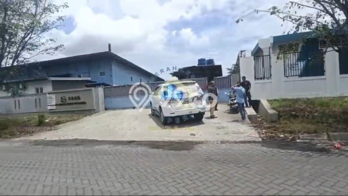 Unit Pabrik Dijual di Cikande Serang Luas Bangunan 2362m2 Unit Pabrik Dijual di Cikande Serang Luas Bangunan 2362m2
