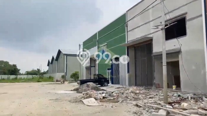 Gudang Bagus Dijual LB 366m2 Lokasi Strategis Tangerang Area Cocok untuk Bisnis Gudang Bagus Dijual LB 366m2 Lokasi Strategis Tangerang Area Cocok untuk Bisnis