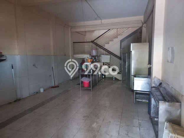 Disewakan Ruko Bisnis di Gubeng Surabaya Harga Sewa Menarik Bisa Nego Disewakan Ruko Bisnis di Gubeng Surabaya Harga Sewa Menarik Bisa Nego