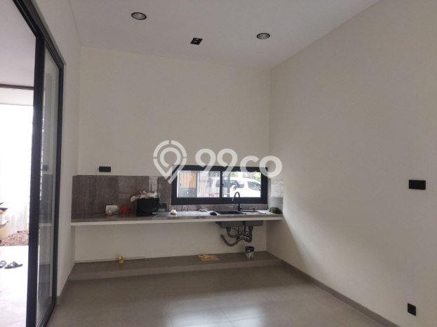 Rumah LT 200m2m² Dekat Sekolah di Pondok Tjandra, Sidoarjo Rumah LT 200m2m² Dekat Sekolah di Pondok Tjandra, Sidoarjo