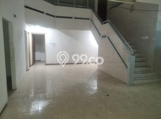 Rumah Sewa Surabaya LT 525m2 LB 800m2 Area Jemursari Rumah Sewa Surabaya LT 525m2 LB 800m2 Area Jemursari