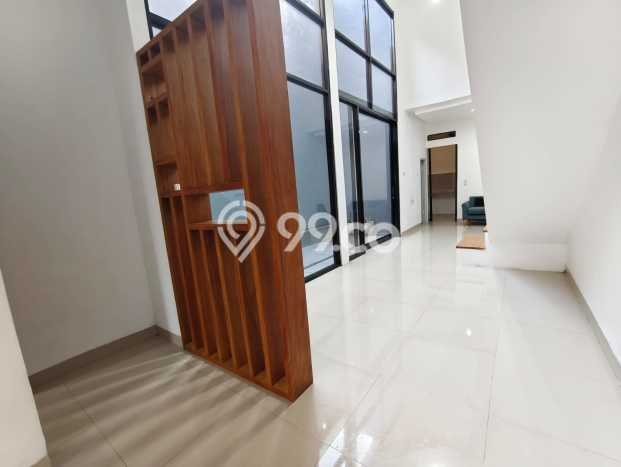 Jual Rumah Eksklusif 3 KT di Gununganyar, Surabaya Jual Rumah Eksklusif 3 KT di Gununganyar, Surabaya