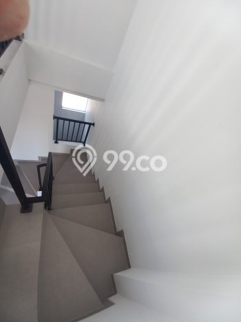 PENAWARAN EKSKLUSIF! Rumah kawasan Keputih, 3 KT, Lingkungan Elite, Luas 72m2m² LB 126m2m² PENAWARAN EKSKLUSIF! Rumah kawasan Keputih, 3 KT, Lingkungan Elite, Luas 72m2m² LB 126m2m²