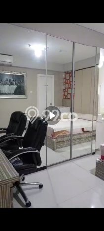 Apartemen Nyaman untuk Dijual di Genteng, Surabaya, Jawa Timur Apartemen Nyaman untuk Dijual di Genteng, Surabaya, Jawa Timur
