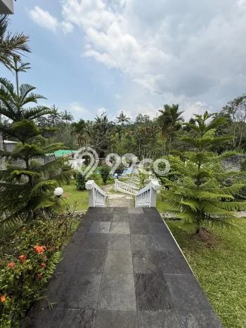 LOKASI STRATEGIS! Vila Kawasan , Luas 1040m2m², Kawasan Potensial LOKASI STRATEGIS! Vila Kawasan , Luas 1040m2m², Kawasan Potensial