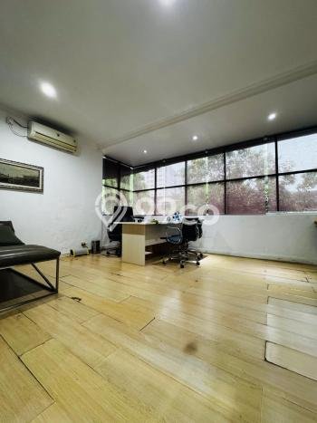 Komersial Favorit Dijual di Kebayoran Baru Jakarta Selatan Area Pusat Bisnis Komersial Favorit Dijual di Kebayoran Baru Jakarta Selatan Area Pusat Bisnis