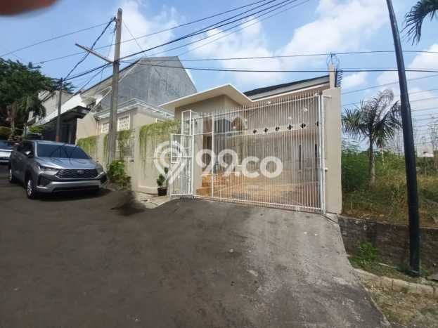 Dijual Rumah Premium dengan Fasilitas Sekitar Komplit di Cinere, Depok Dijual Rumah Premium dengan Fasilitas Sekitar Komplit di Cinere, Depok