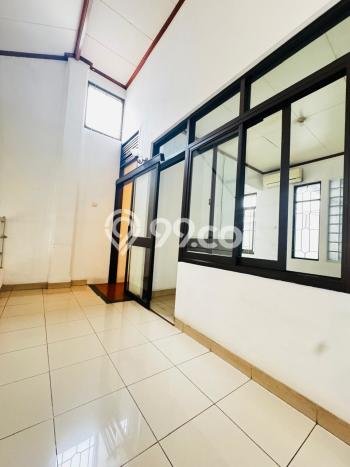 Dijual Hunian Mewah dengan Fasilitas Sekitar Komplit di Cinere, Depok Dijual Hunian Mewah dengan Fasilitas Sekitar Komplit di Cinere, Depok