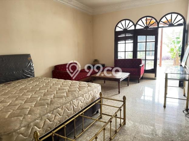 For Sale! Luxury House LT 556m2 Desain Elegan di Mampang For Sale! Luxury House LT 556m2 Desain Elegan di Mampang