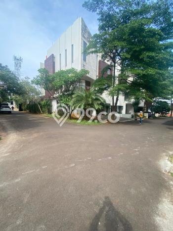 Rumah Luxury Modern Siap Huni di Lebak Bulus Jakarta Selatan Rumah Luxury Modern Siap Huni di Lebak Bulus Jakarta Selatan